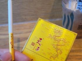 2024机场免税香烟货源新动向：独家揭秘低价正品获取攻略