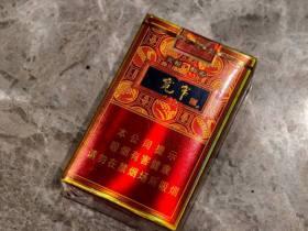 2025年新爆珠配方揭秘：555冰炫细支能否引发口感革命？