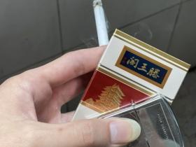 2023年和天下香烟价格全揭秘：高端品种为何成收藏新宠？