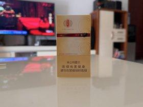 哪里有卖黑中华_外烟代购网app百乐正品_爱喜咖啡爆珠成都有卖的吗