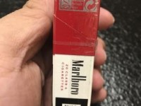 广西越南烟厂家揭秘_批发烟丝一斤25玉溪_黄鹤楼硬为了谁海彩香烟的进货之道